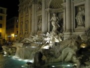 The famous Trevi fountai